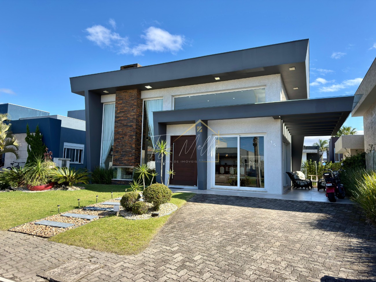 Imagem do imóvel Casa em condomínio 4 dormitórios, Zona Nova em Capão Da Canoa referência 1821