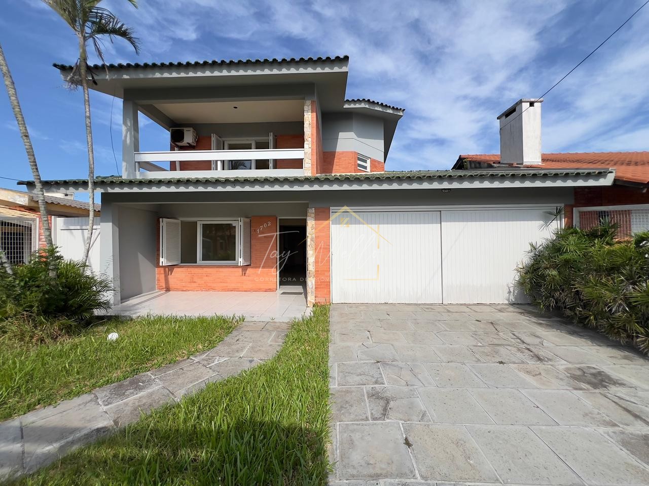 Imagem do imóvel Casa 4 dormitórios,  Centro  em Xangri-lá referência 2040